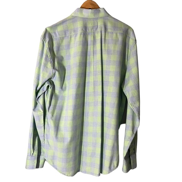Men’s Artistry in Motion Long-Sleeve Button-Down Shirt - Picture 4 of 6